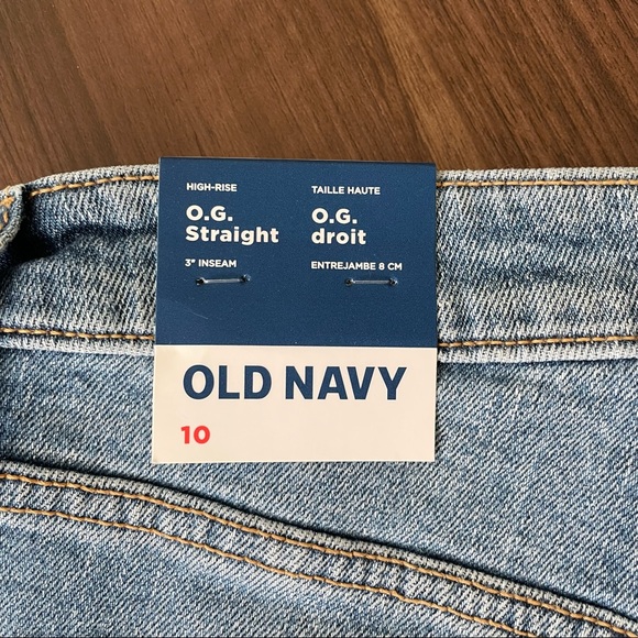 NWT Old Navy High-Waisted O.G. Straight Ripped
Cut-Off Jean Shorts 3” inseam - Picture 14 of 15